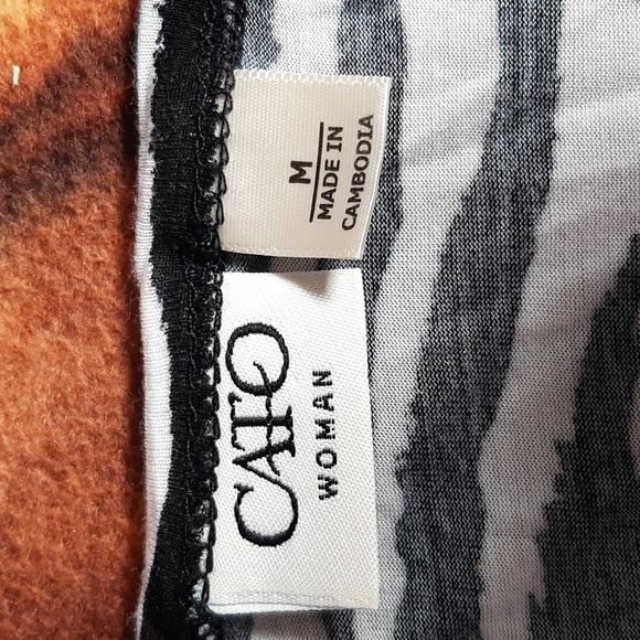 Cato Zebra Print Short Sleeve Top - Picture 3 of 4